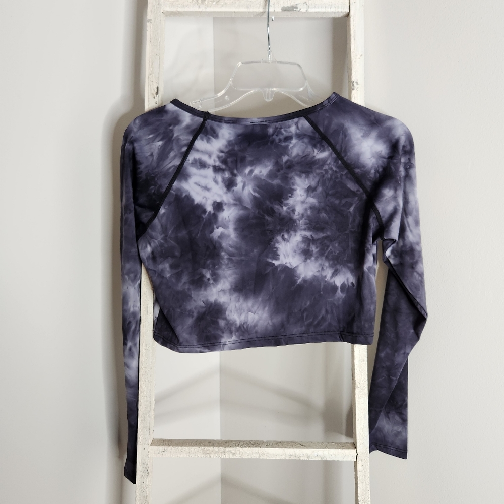 Echelon top womens Medium Athetlic marble tie dye cropped long sleeve